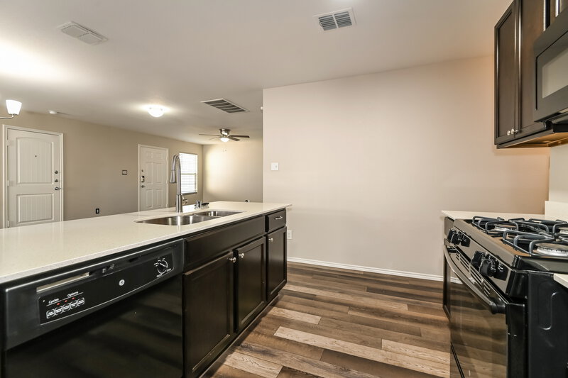 1,845/Mo, 5660 McClelland St Forney, TX 75126 Kitchen View 2