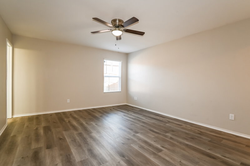 1,845/Mo, 5660 McClelland St Forney, TX 75126 Main Bedroom View