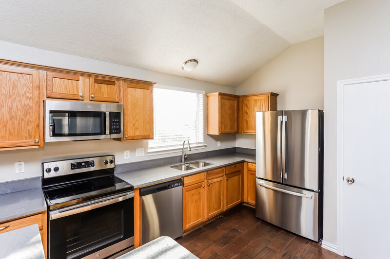 1,870/Mo, 312 Singleton Dr Royse City, TX 75189 Kitchen View
