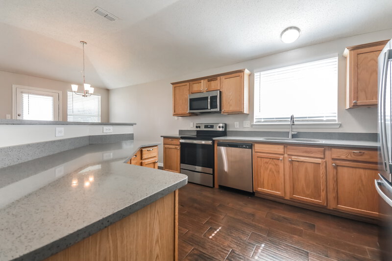 1,785/Mo, 312 Singleton Dr Royse City, TX 75189 Kitchen View 2