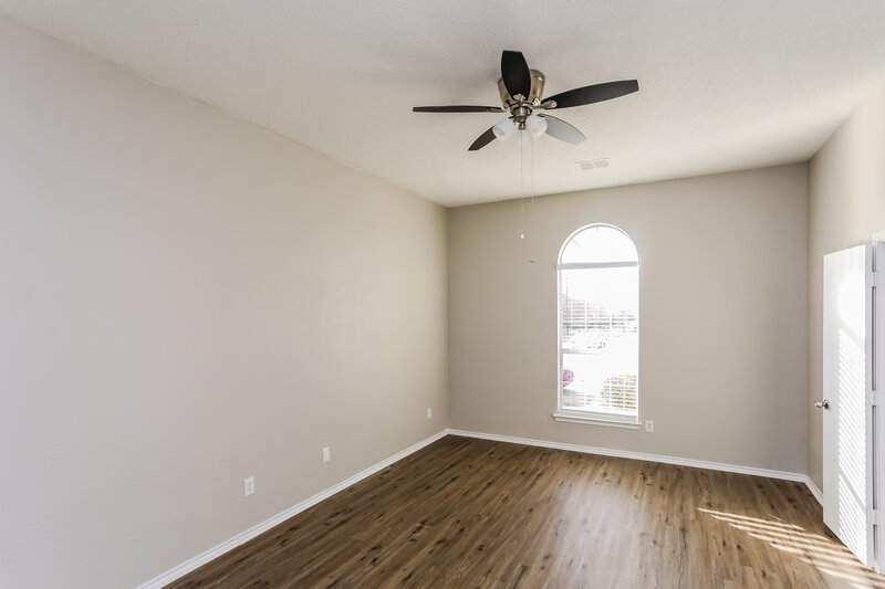 1,870/Mo, 312 Singleton Dr Royse City, TX 75189 Main Bedroom View