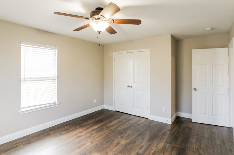 2,020/Mo, 212 W 4th St Kennedale, TX 76060 Bedroom View