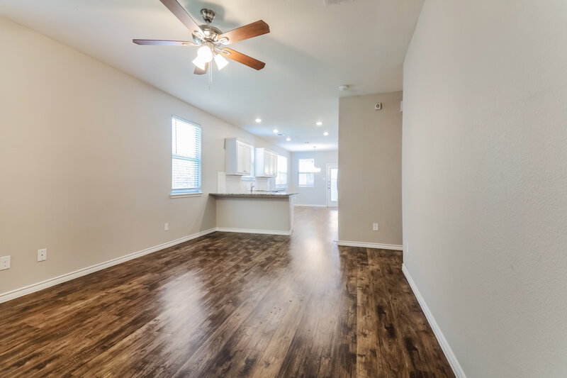 2,245/Mo, 2253 Barx Dr Little Elm, TX 75068 Living Room View