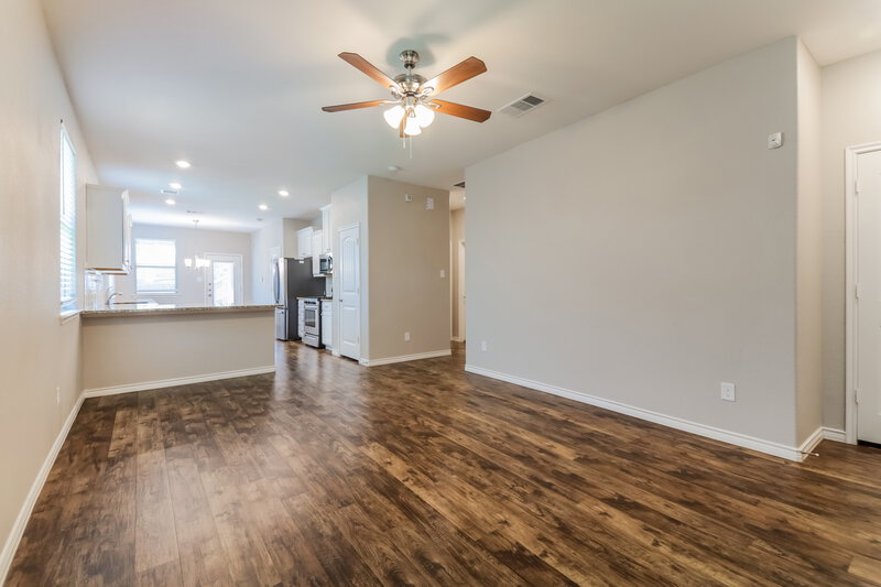 2,245/Mo, 2253 Barx Dr Little Elm, TX 75068 Living Room View 2