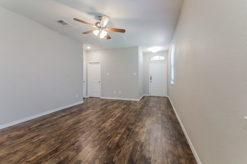 2,245/Mo, 2253 Barx Dr Little Elm, TX 75068 Living Room View 3