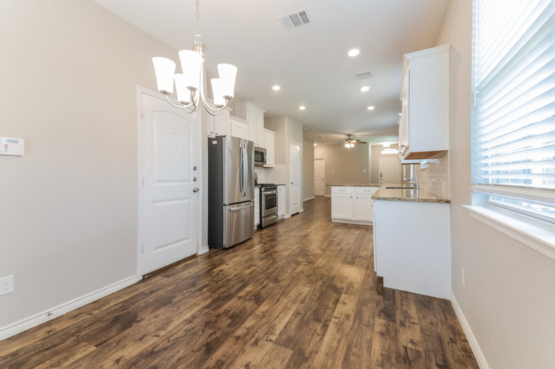2,245/Mo, 2253 Barx Dr Little Elm, TX 75068 Dining Room View