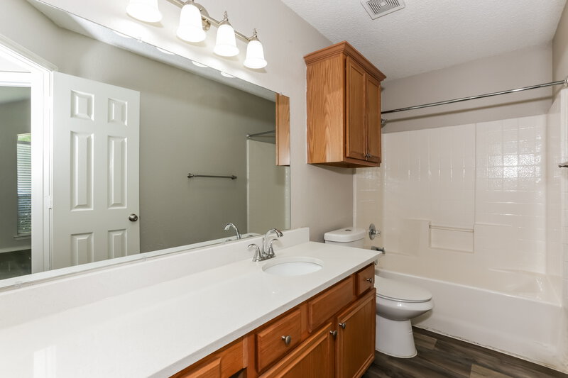 2,615/Mo, 1512 Fern Dr Mansfield, TX 76063 Bathroom View