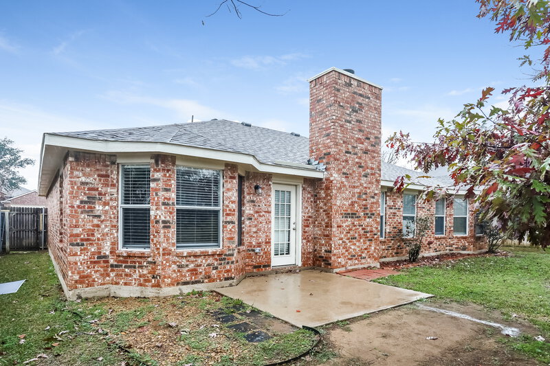 2,755/Mo, 1512 Fern Dr Mansfield, TX 76063 Rear View