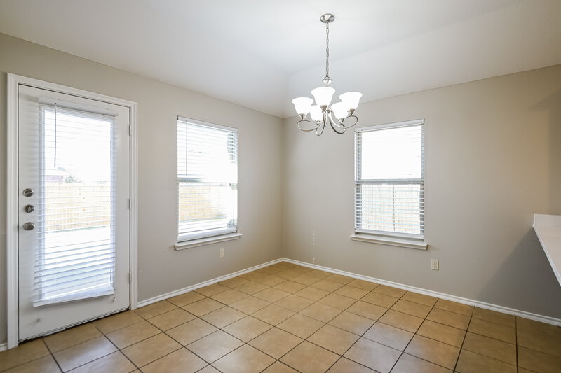 2,305/Mo, 113 Independence Trl Forney, TX 75126 Dining Room View