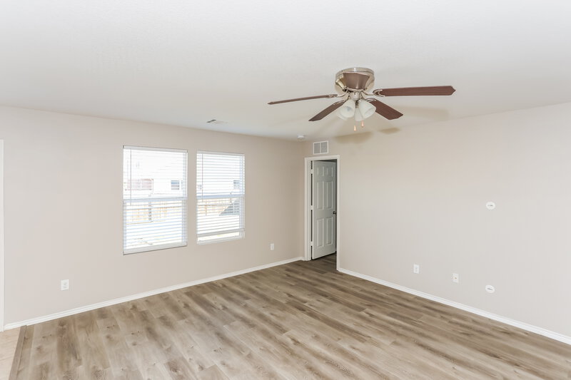 2,125/Mo, 10020 Amosite Dr Fort Worth, TX 76131 Main Bedroom View