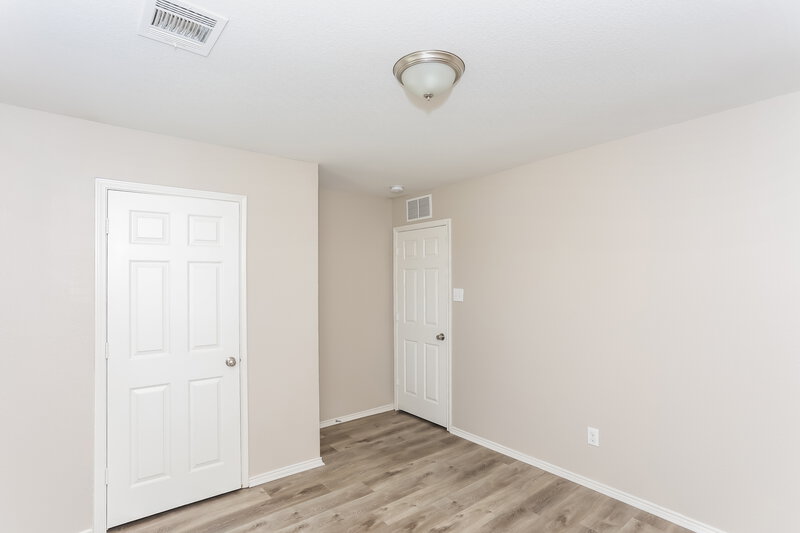 2,125/Mo, 10020 Amosite Dr Fort Worth, TX 76131 Bedroom View
