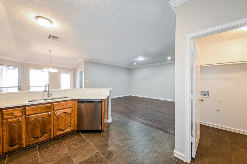 2,310/Mo, 2716 Marsha Ln Royse City, TX 75189 Kitchen View 3