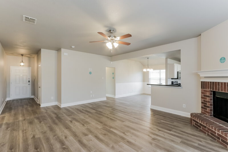 1,925/Mo, 117 Windsor Forney, TX 75126 Living Room View 2