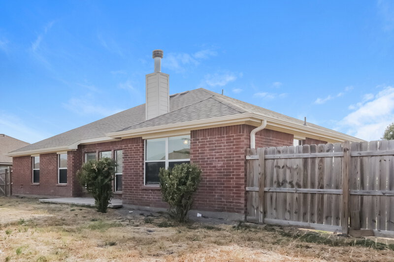 1,925/Mo, 117 Windsor Forney, TX 75126 Rear View