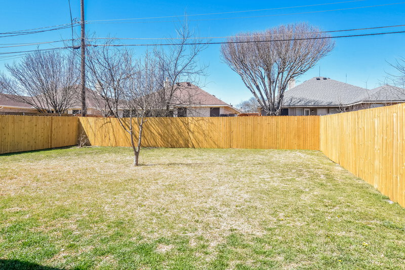 2,210/Mo, 717 Rockett Ln Cedar Hill, TX 75104 Exterior View