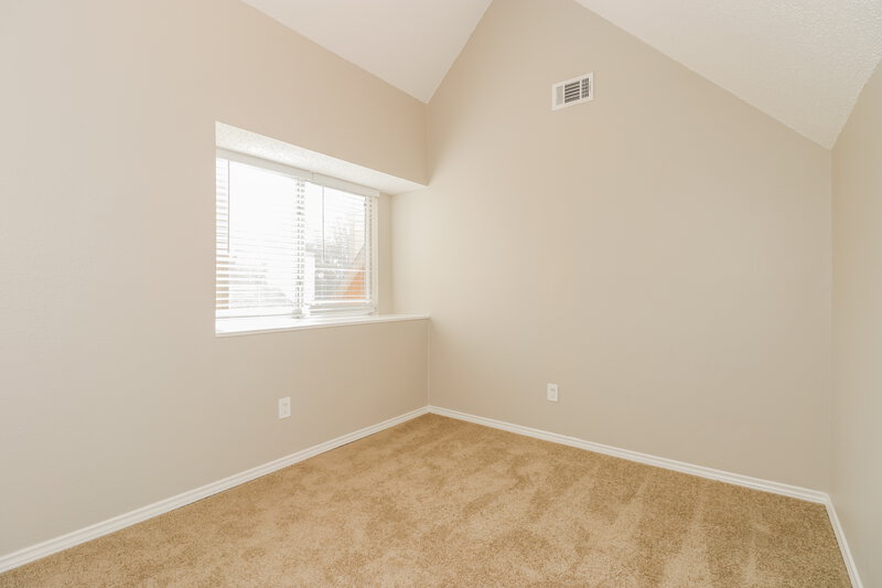 2,005/Mo, 7536 Arbor Hill Dr Fort Worth, TX 76120 Bedroom View 2