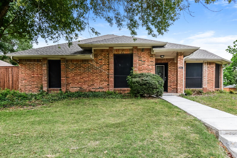 2,005/Mo, 504 N Winding Oaks Dr Wylie, TX 75098 External View