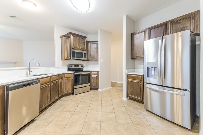1,790/Mo, 1216 Bent Tree Rd Royse City, TX 75189 Kitchen View 2