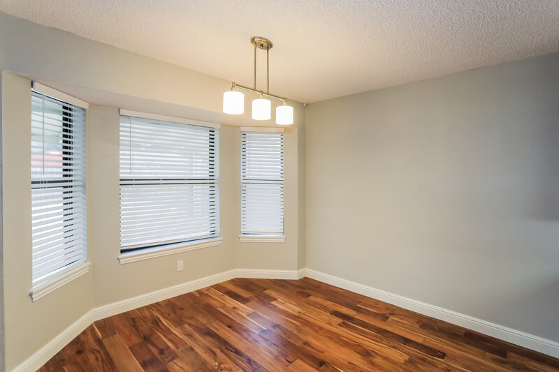 2,800/Mo, 5721 Acapulco Dr North Richland Hills, TX 76180 Dining Room View