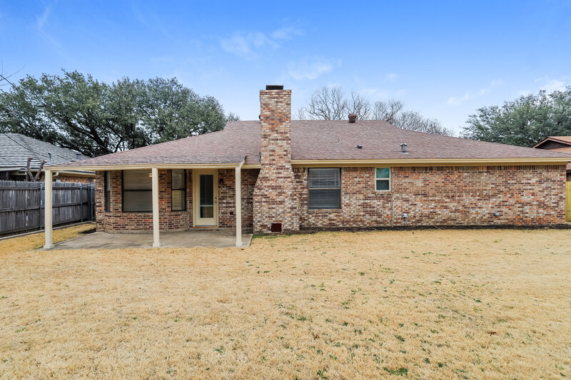 2,800/Mo, 5721 Acapulco Dr North Richland Hills, TX 76180 Rear View