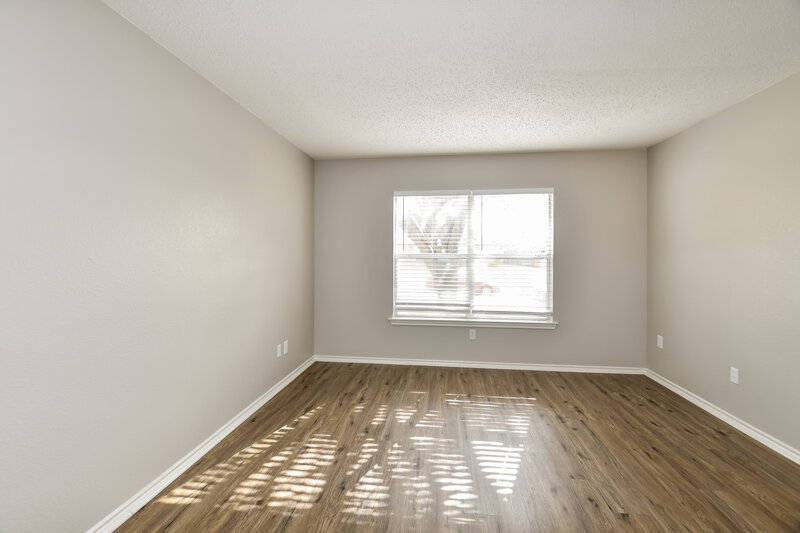 2,700/Mo, 313 Wedgewood Ln Cedar Hill, TX 75104 Bedroom View