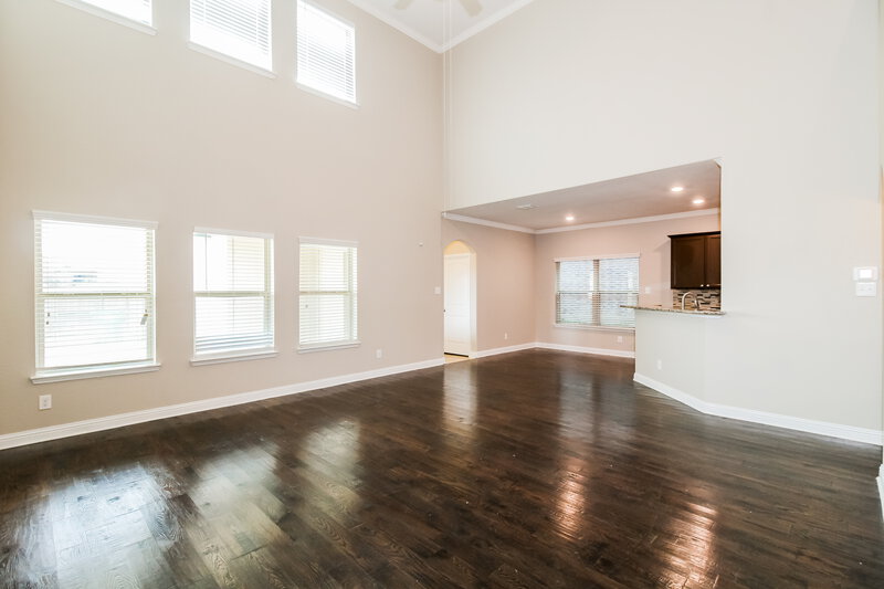 2,525/Mo, 501 Big Horn Rd Aubrey, TX 76227 Living Room View 2