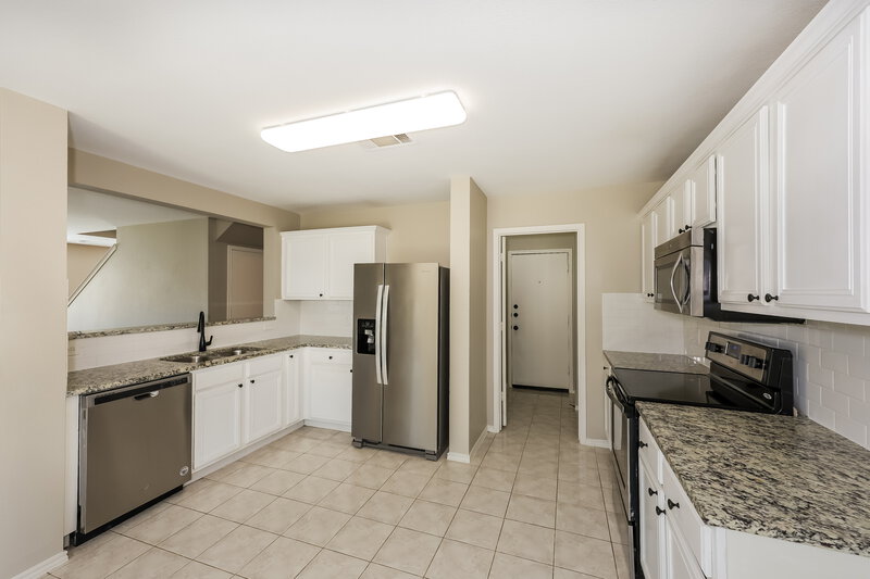 2,090/Mo, 14136 Black Gold Trl Haslet, TX 76052 Kitchen View 2