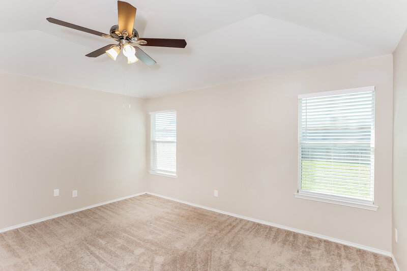 2,125/Mo, 421 Fawn Hill Dr Fort Worth, TX 76134 Main Bedroom View