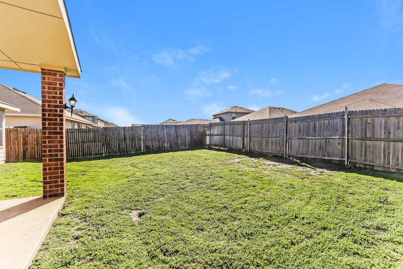 2,125/Mo, 421 Fawn Hill Dr Fort Worth, TX 76134 Exterior View