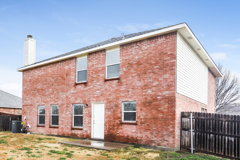 1,930/Mo, 1209 Hawthorne Ct Royse City, TX 75189 Rear View
