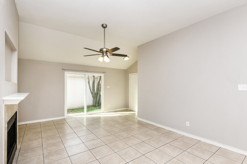 1,730/Mo, 6710 Silver Sage Dr Fort Worth, TX 76137 Living Room View 3