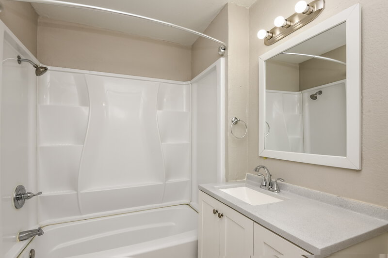 1,730/Mo, 6710 Silver Sage Dr Fort Worth, TX 76137 Main Bathroom View
