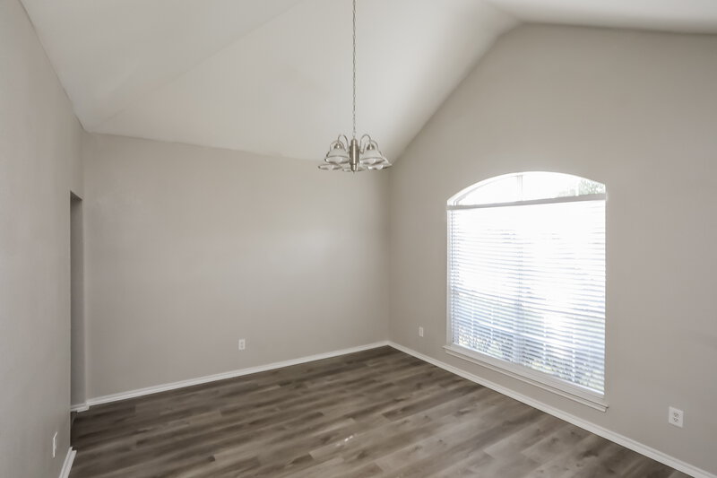 2,355/Mo, 741 Bahama Dr Lancaster, TX 75146 Dining Room View