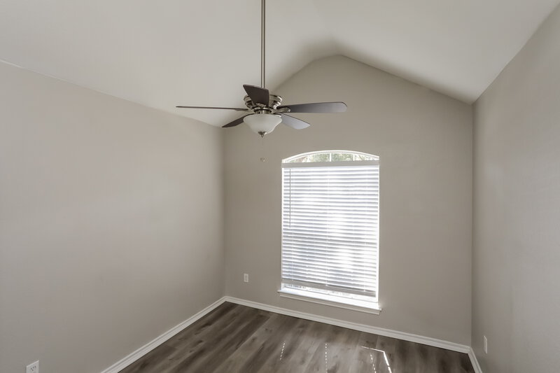 2,355/Mo, 741 Bahama Dr Lancaster, TX 75146 Bedroom View 3