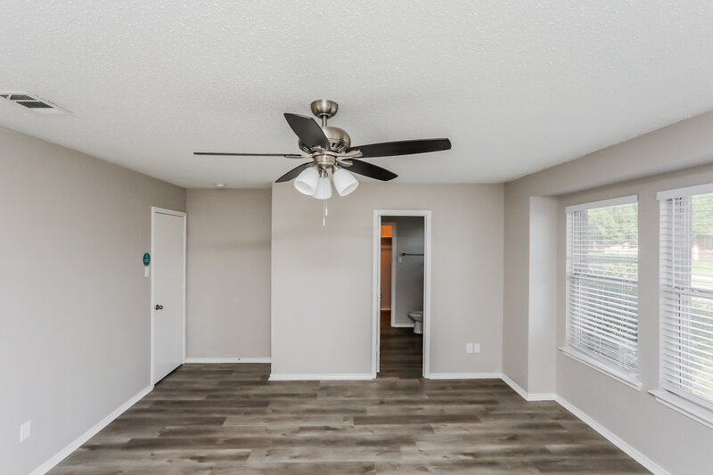 2,390/Mo, 632 Snapdragon Ln Desoto, TX 75115 Main Bedroom View 2