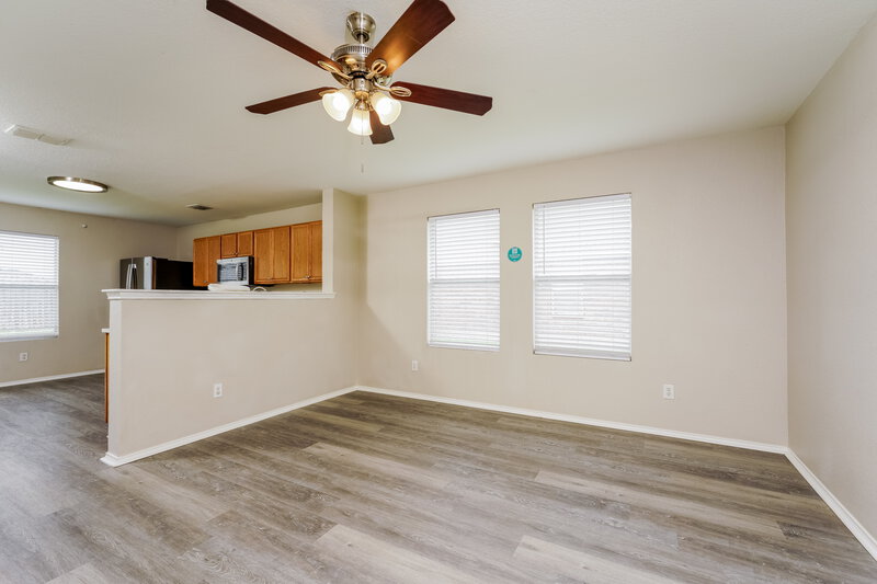 1,905/Mo, 306 Olivia Ln Anna, TX 75409 Living Room View