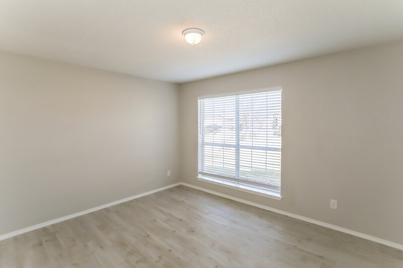 2,250/Mo, 5441 Kingsknowe Pkwy Fort Worth, TX 76135 Bedroom View 2