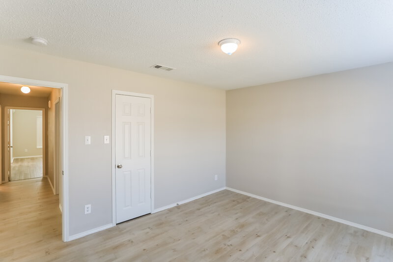 2,250/Mo, 5441 Kingsknowe Pkwy Fort Worth, TX 76135 Bedroom View 3