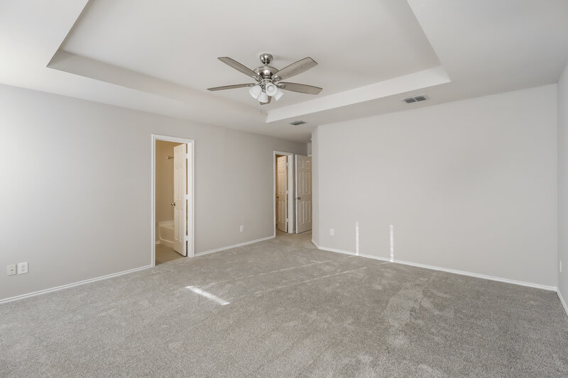 2,250/Mo, 841 Crystal Dr Burleson, TX 76028 Main Bedroom View 2