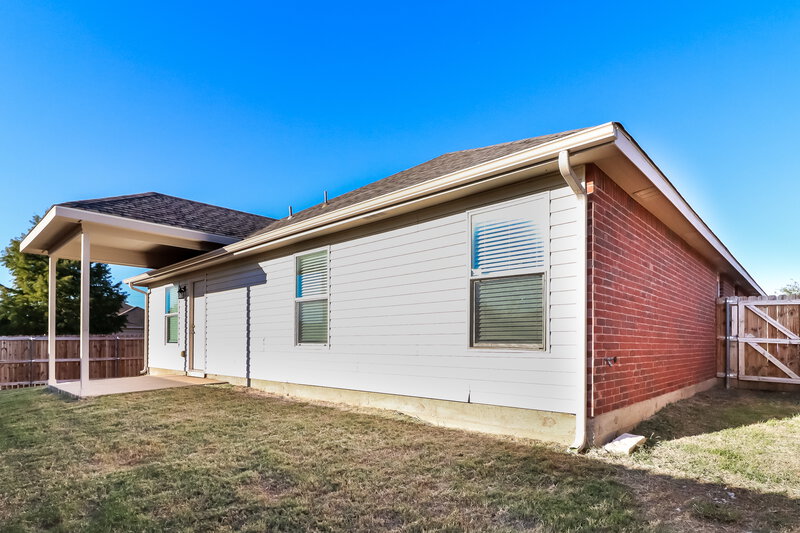 2,250/Mo, 841 Crystal Dr Burleson, TX 76028 Rear View 2