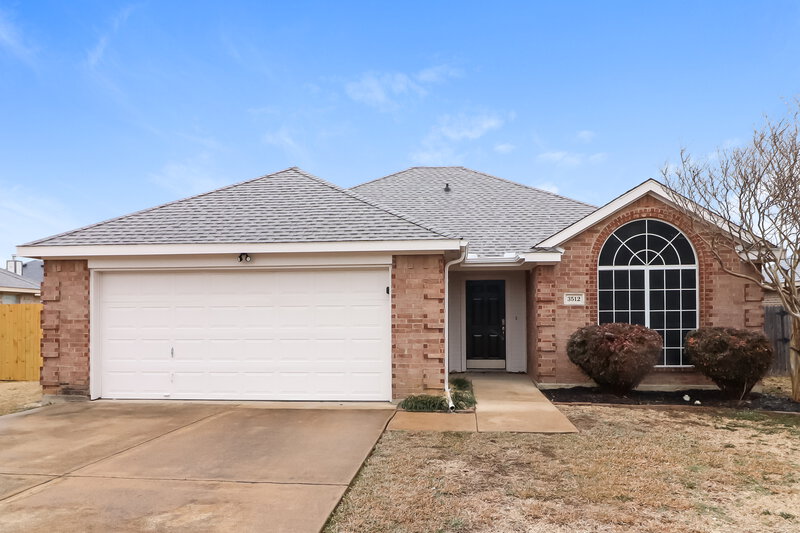 2,235/Mo, 3512 Tommy Hays Dr Haltom City, TX 76117 External View