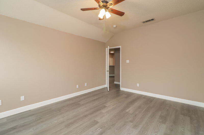 2,235/Mo, 3512 Tommy Hays Dr Haltom City, TX 76117 Misc View 8