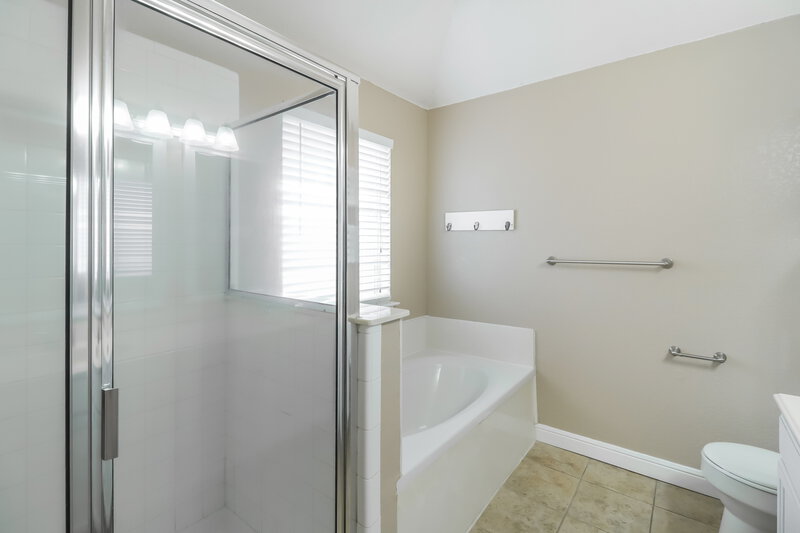 2,235/Mo, 3512 Tommy Hays Dr Haltom City, TX 76117 Misc View 10