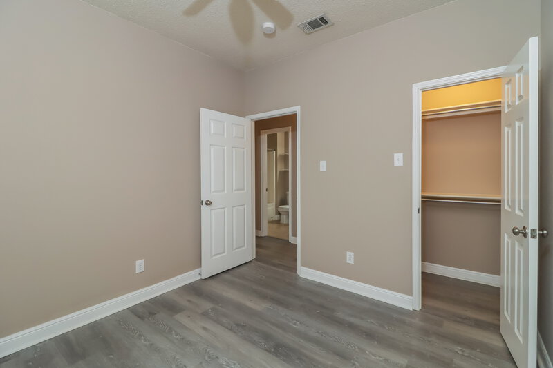2,235/Mo, 3512 Tommy Hays Dr Haltom City, TX 76117 Misc View 12