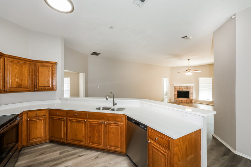 2,070/Mo, 8551 Stetson Dr Fort Worth, TX 76244 Kitchen View 3