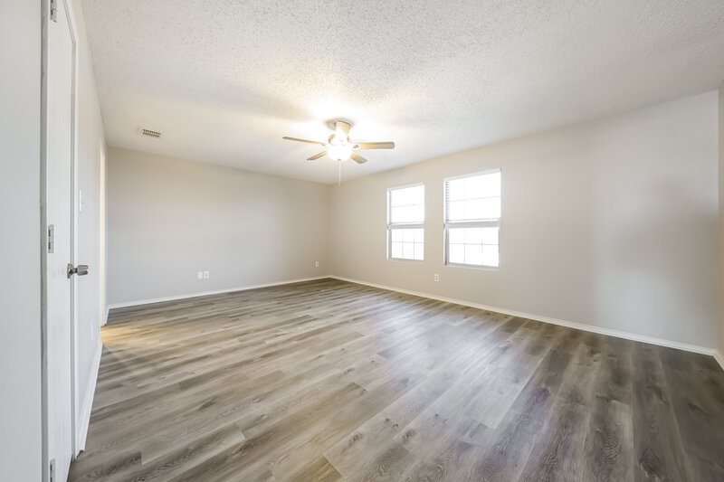 2,800/Mo, 1011 Bannack Dr Arlington, TX 76001 Living Room View