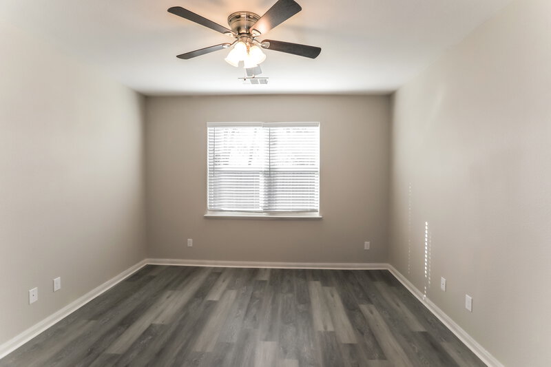 2,040/Mo, 1838 Fairbanks Dr Princeton, TX 75407 Main Bedroom View