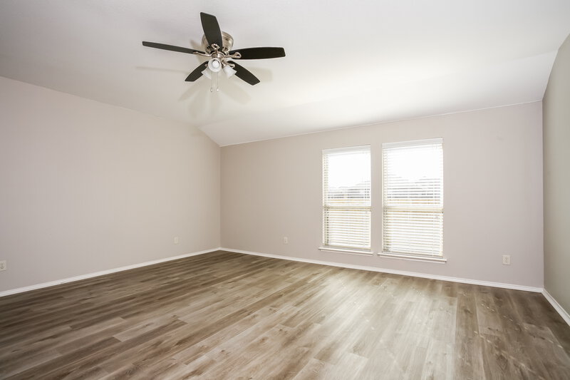 2,355/Mo, 3013 Melrose Dr Seagoville, TX 75159 Living Room View