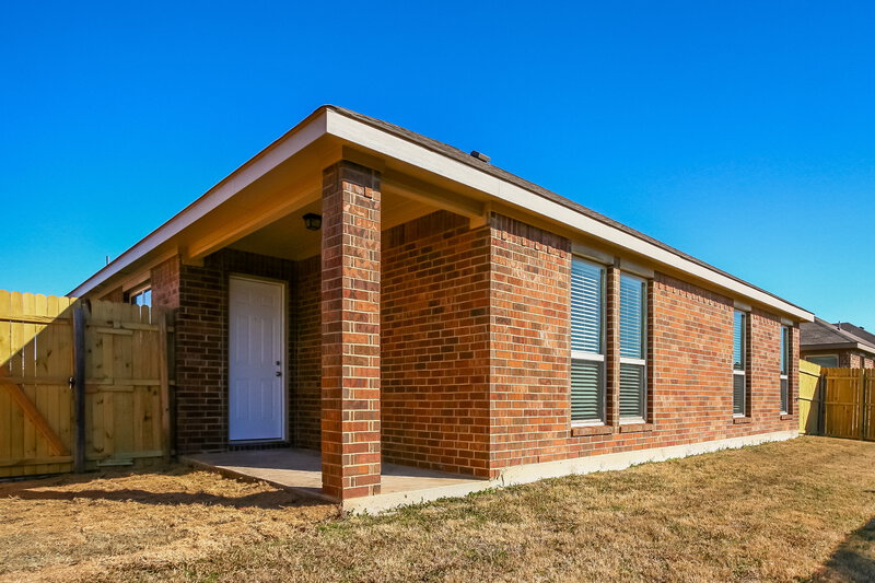 2,355/Mo, 3013 Melrose Dr Seagoville, TX 75159 Rear View