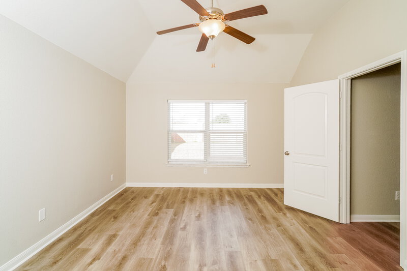 2,240/Mo, 1140 Maplewood Ln Crowley, TX 76036 Bedroom View 3